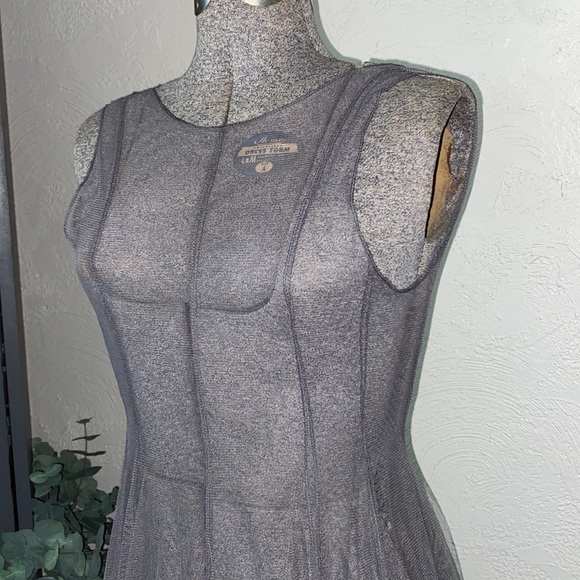 Elegant High Fashion Tulle dress flowy sheer dress— Size small - Picture 2 of 4